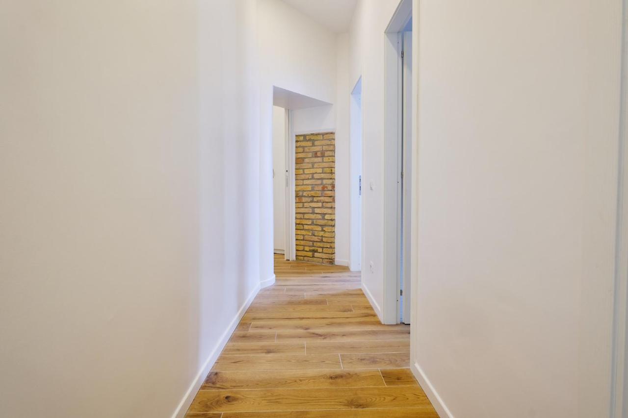 Remuria Domus Apartamento *